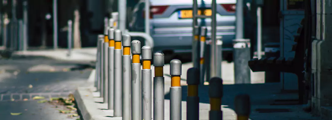 Safe and Convenient Retractable Barrier Column Systems for Properties in Miami Lakes, FL